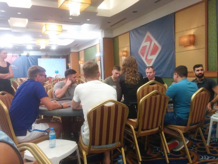 Прикрепленное изображение